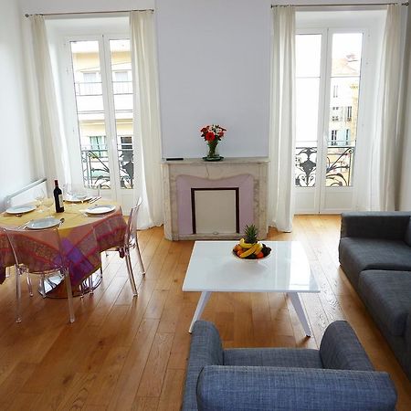 "Le Jazzy" By Enjoynice, 3-Bedroom, 2-Bathroom Spacious Central Apartment ภายนอก รูปภาพ